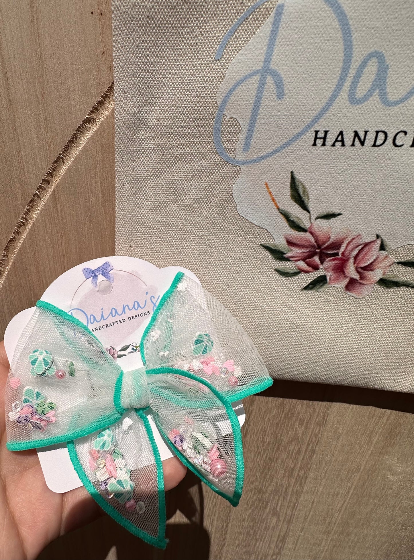 Mermaid Shaker Bow