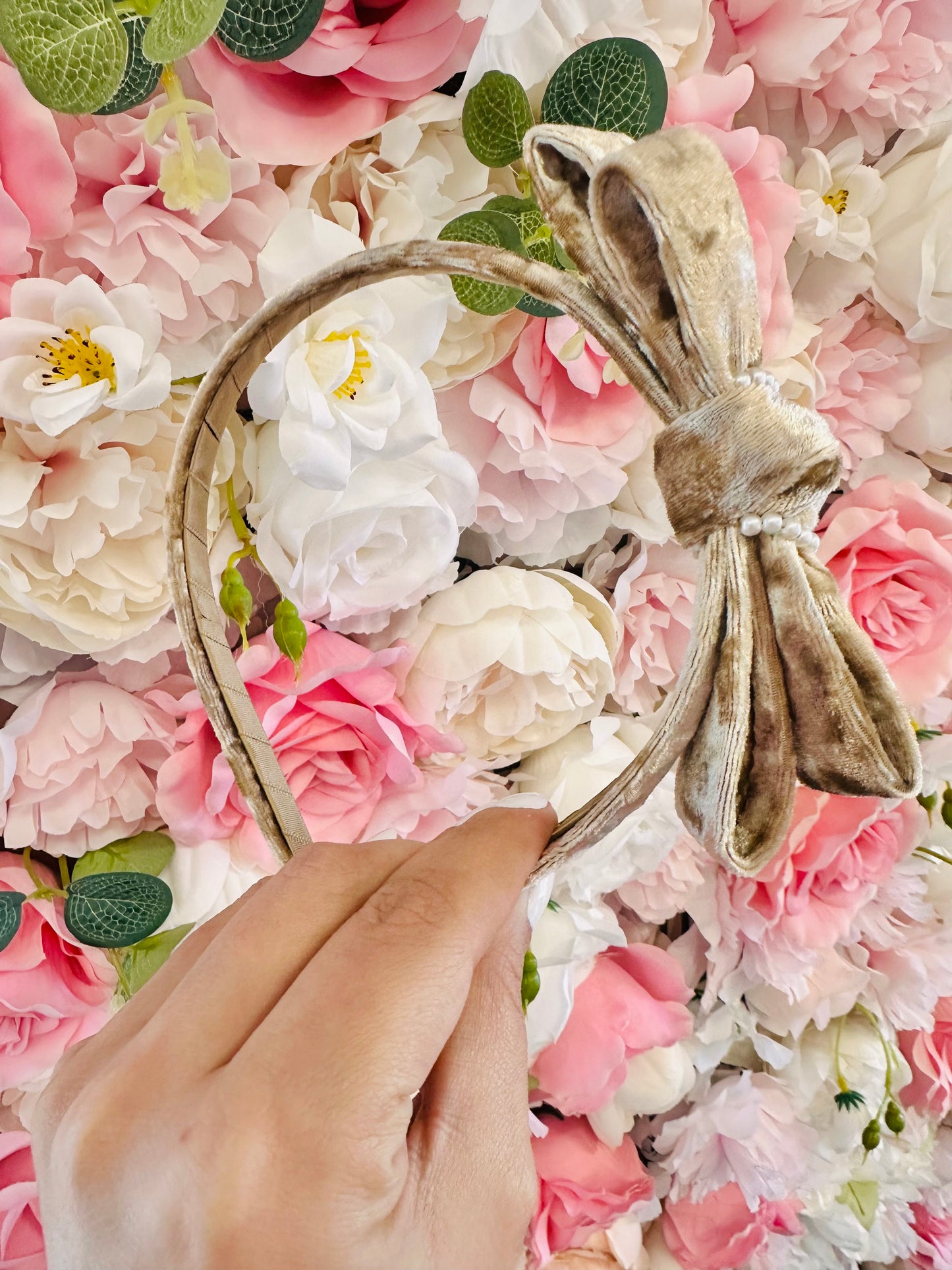 Celebration Pearl Looped Bow Velvet Headband