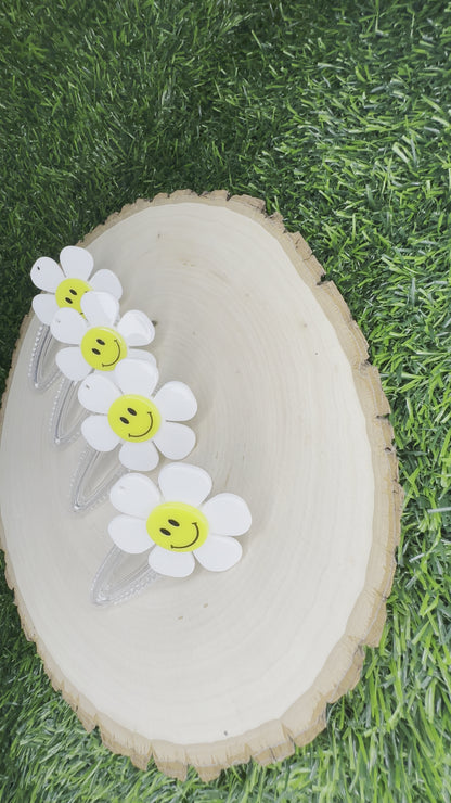Groovy Smiley Daisy Hair Clip